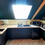 Les Cles Des Remparts - Prive A Theme Equipe - Atypique - Centre - Gare - Haras - Parking Public Gratuit - Entree Autonome - Wifi - Netflix - Tv Xxl - Lit 160x200 Appartement *