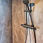 Appartement Les Cles Des Remparts - Prive A Theme Equipe - Atypique - Centre - Gare - Haras - Parking Public Gratuit - Entree Autonome - Wifi - Netflix - Tv Xxl - Lit 160x200 *
