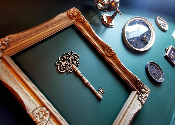 Appartamento Les Cles Des Remparts - Privé à Thème équipé - Atypique - Centre Saint-lô - Gare - Haras - Parking Public Gratuit - Entrée Autonome - Wifi - Netflix - Tv Xxl - Lit 160x200 *