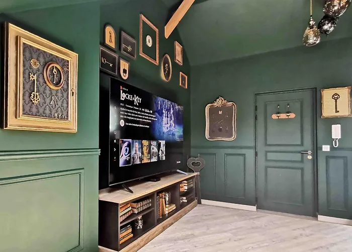 Les Cles Des Remparts - Privé à Thème équipé - Atypique - Centre Saint-lô - Gare - Haras - Parking Public Gratuit - Entrée Autonome - Wifi - Netflix - Tv Xxl - Lit 160x200 Appartamento *