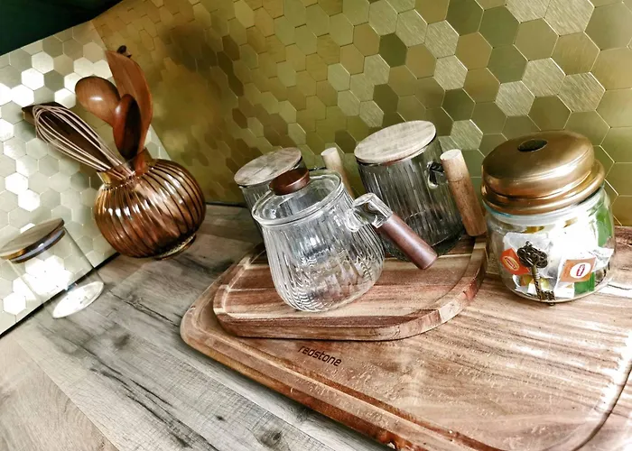 Les Cles Des Remparts - Privé à Thème équipé - Atypique - Centre Saint-lô - Gare - Haras - Parking Public Gratuit - Entrée Autonome - Wifi - Netflix - Tv Xxl - Lit 160x200 Appartamento *